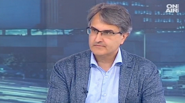 Евгений Кънев: Поведението на партиите н 46-тия парламент - ”Много исках, но нямах желание”
