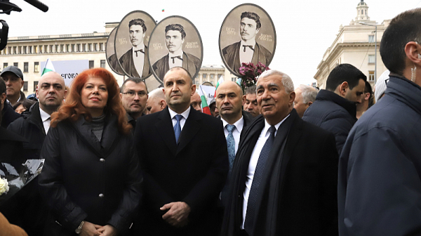 Президентът поведе шествието в чест на Левски /снимки/