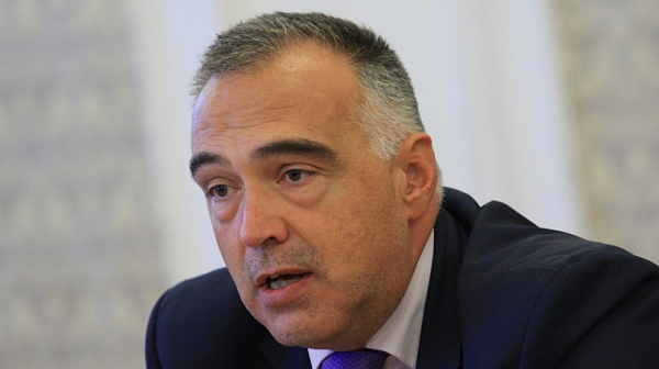 Антон Кутев: При един неработещ парламент ще сънуваме 800 млн. евро от плана за възстановяване