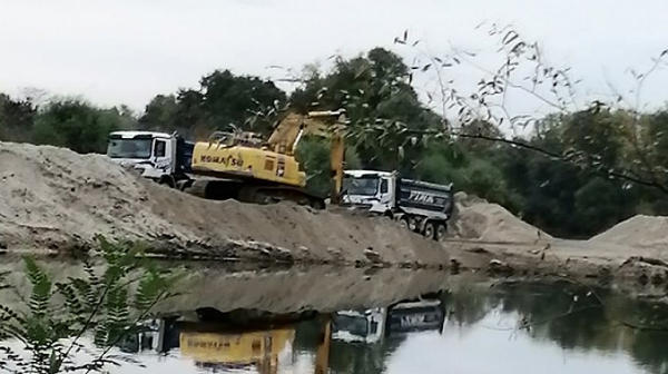 Правят план за възстановяване на речното корито на река Вит