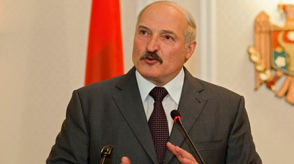 Александър Лукашенко: Зложелатели се опитват да задушат Беларус