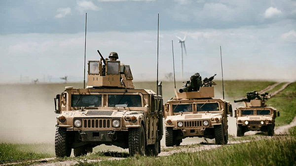 ЕК ускорява изграждането на военен Шенген