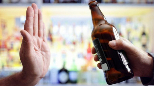 Пийте умерено днес, за да ви е трезва главата утре! Кои общини забраниха алкохола заради изборите?