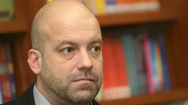 Иво Сиромахов напусна телевизията на Слави