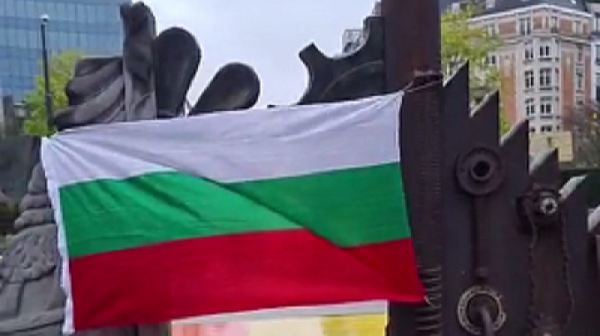 Българите в Белгия: На 1-ви ноември повече от всякога ни е срам от Борисов и Гешев /видео/