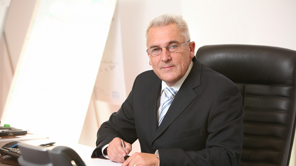 Душан Рибан, управител на „ЧЕЗ ЕСКО България“ ЕООД:  ЧЕЗ ЕСКО България предлага успешни решения в условията на финансова криза