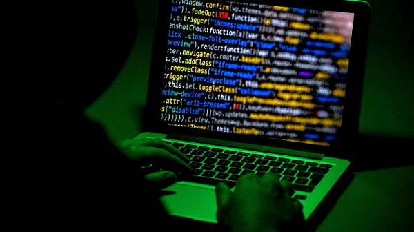 ЕС активира киберсили, за да помогне на Украйна в борбата с руските хакери