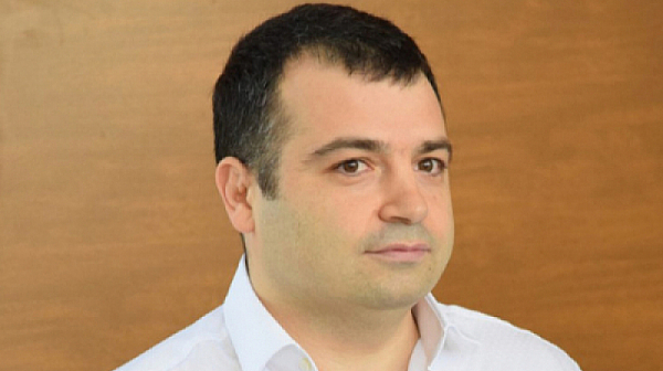 На косъм бившият партньор на Валери Симеонов в ПП да оглави антикорупционната комисия