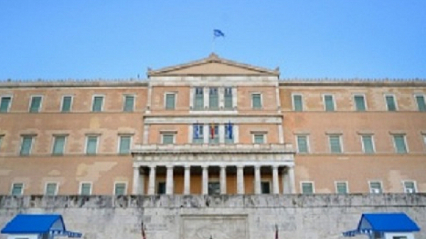 Атина с рамо за София: Никой не може да попречи държава членка на ЕС да защити интересите си