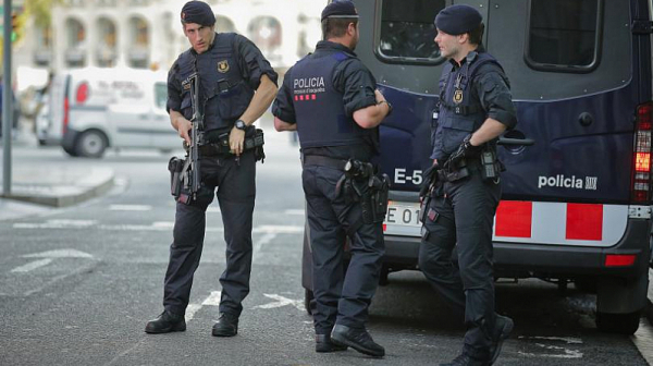 Кървава баня в Мадрид: Двама мъже загинаха, след като бяха прегазени от неизвестен извършител