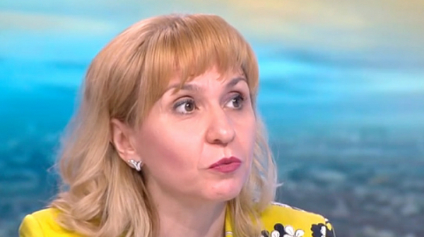 Диана Ковачева: Сега недоволстват младите хора заради ограничението да пазаруват от аптеките