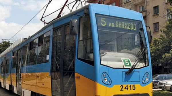 Катастрофа край ”Пирогов” промени движението на трамваи