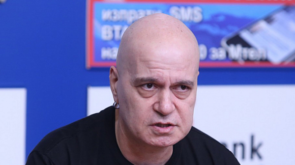 Слави Трифонов с първи отговор за обвиненията към ”Има такъв народ” /видео/
