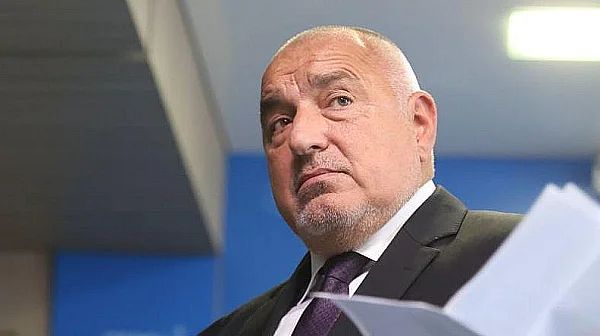 ГЕРБ подкрепя вот със сканиращи машини, но е против промени преди изборите