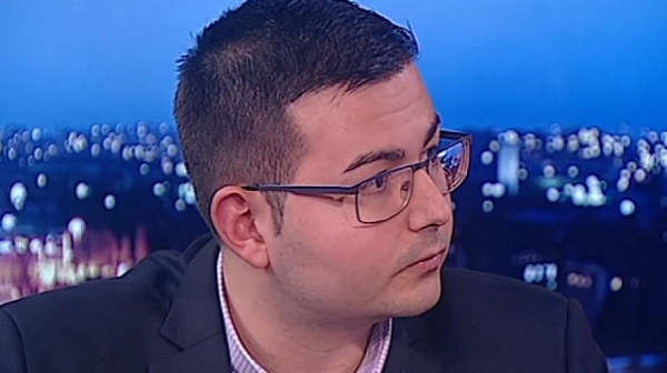 Емил Соколов: ПП и ДБ ще загубят местните избори, ако се коалират с ГЕРБ-СДС