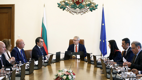 България се присъединява към усилията на Г-7 за подкрепа на Украйна в областта на сигурността