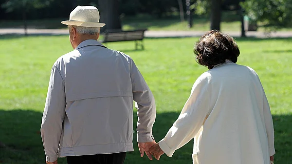 Най-много страдат възрастните: 2 милиона българи живеят без пряк достъп до аптека