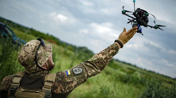 Сто дрона над Русия: Нова атака на Украйна по енергийната инфраструктура