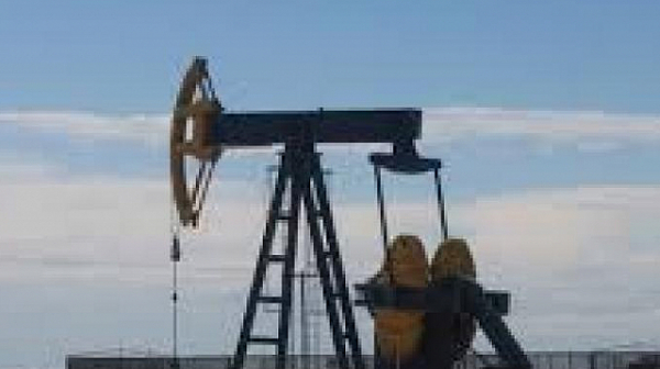 Преработвател на петрол в Китай спря инвестиции в Русия за половин милиард долара