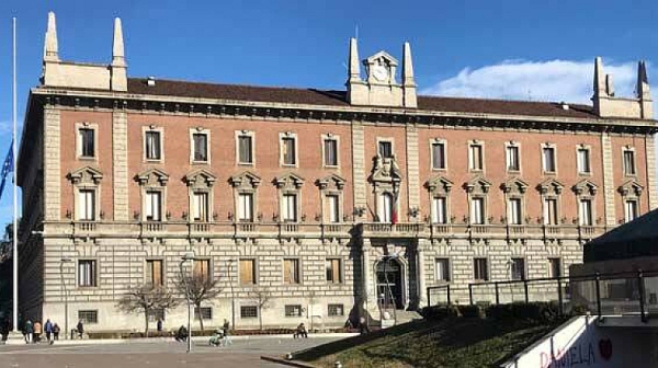 Откриват барелеф на Васил Левски в италианския град Монца