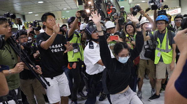 Хонконг се готви за нови протести