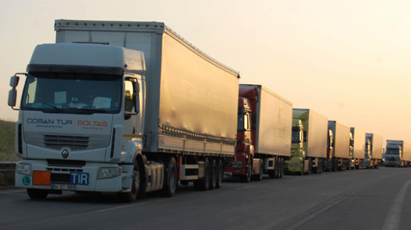 Ирландия разследва транспортни фирми за контрабанда, свързани с България