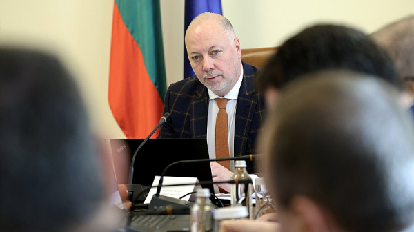 Кабинетът свиква първото заседание на борда по водите за спешни действия срещу водната криза