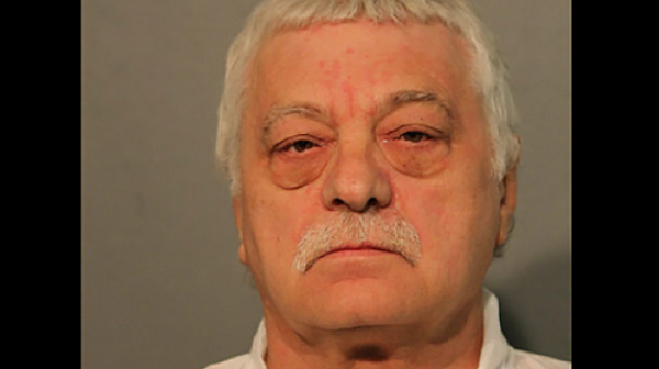 Повдигнаха обвинения за петорното убийство в Чикаго