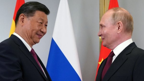 Новогодишно от Москва и Пекин: Путин обеща победа в Украйна, Си – да върне Тайван в Китай