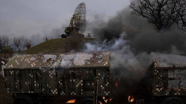 Експлозии в Днипро: Летището е напълно разрушено след нов ракетен обстрел