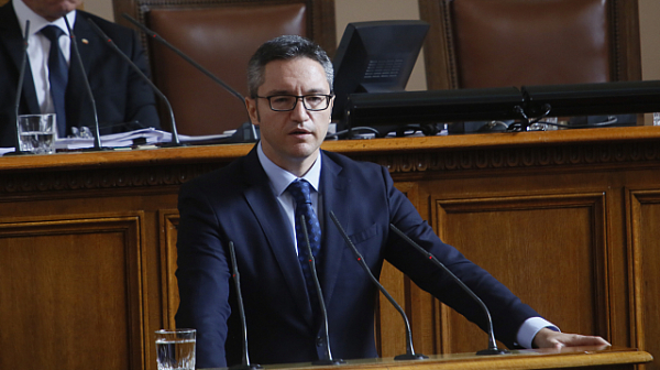 Кристиан Вигенин: Една парламентарна демокрация не се управлява от телевизионния екран