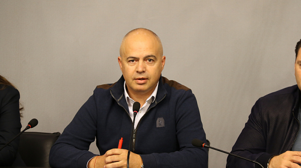 Георги Свиленски: Няма да коментираме резултатите