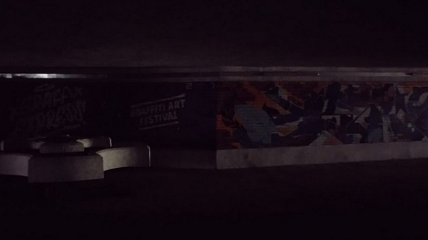 Непрогледен мрак – как се стига до метрото на Централна гара София?