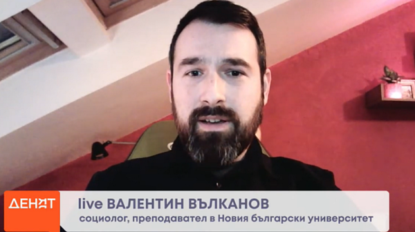 Валентин Вълканов, НБУ: В думите на Борисов и в позициите на финансовия министър има нещо шизофренно