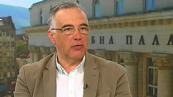Кутев: Не само българското, но и половината европейски правителства ще паднат до края на годината