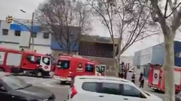 Eксплозия в химически завод в Барселона, има загинал