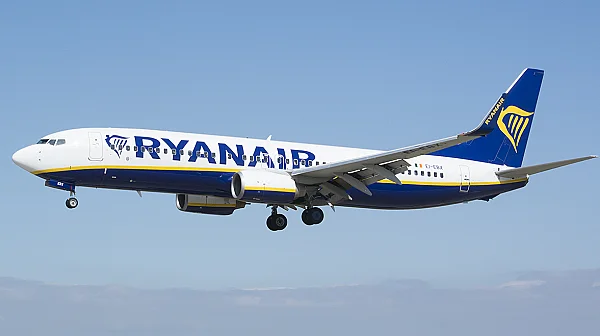 Ryanair и други нискотарифни авиокомпании отменят полети заради скъпо гориво