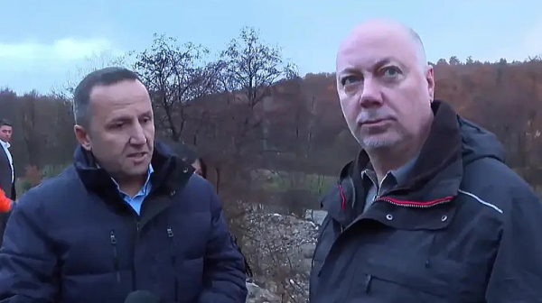 Росен Желязков провери щетите от наводненията в Симитли на терен