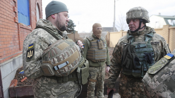 Украйна формира групировка за масиран удар по Луганско направление