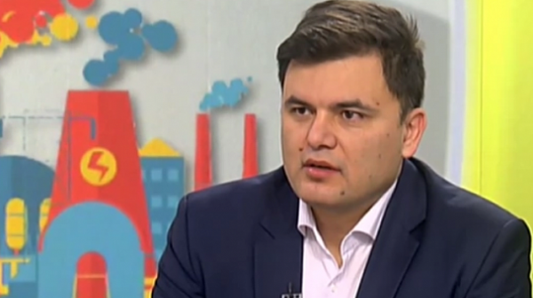 Лъчезар Богданов: Очаква ни шок в икономиката, съкращаване на 130 000 души
