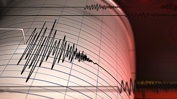Земетресения в Румъния и Филипините
