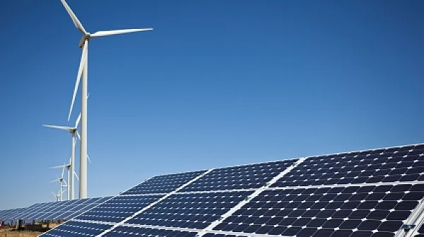 ВЕИ са осигурили 30% от електроенергията в България през 2025