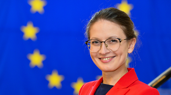 Водещата Комисия по регионално развитие в Европейския парламент одобри финансирането на газови проекти със средства от Фонда за справедлив преход, заяви Цветелина Пенкова
