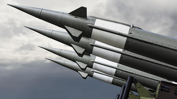 Русия „незабавно“ започва подготовка за пълномащабни ядрени опити