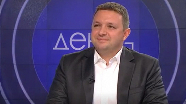Депутат от ПП: Недопустимо е чуждо посолство да реди българския кабинет