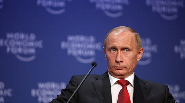 Путин ”нулира” броя на мандатите си, одобри промените в Конституцията