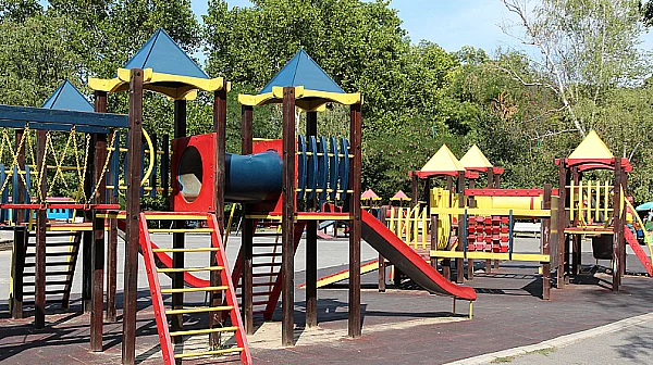 ВАС окончателно спря промяната за яслите в София, остават старите правила