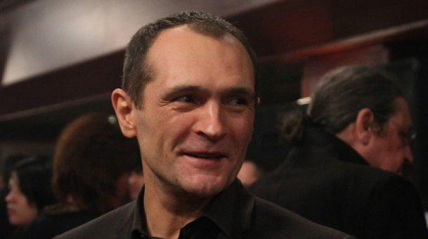 Васил Божков пита хората трябва ли да подадат оставка Борисов и Горанов