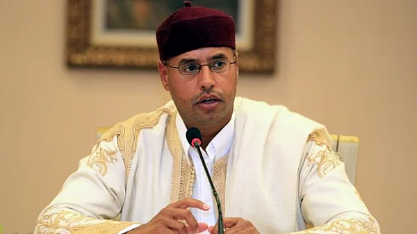 Неизвестни нападатели убиха сина на Кадафи в дома му