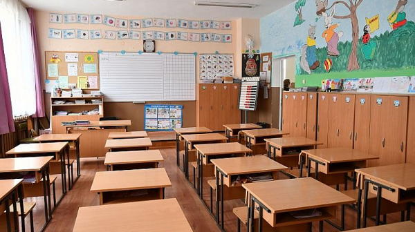 Училищни директори поискаха повече пари заради енергийната криза